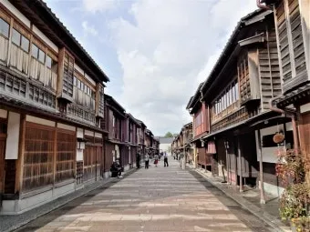 일본 가나자와 위치 지도와 여행 명소로 안내_16