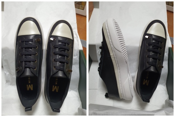 가벼운 미소페 스니커즈