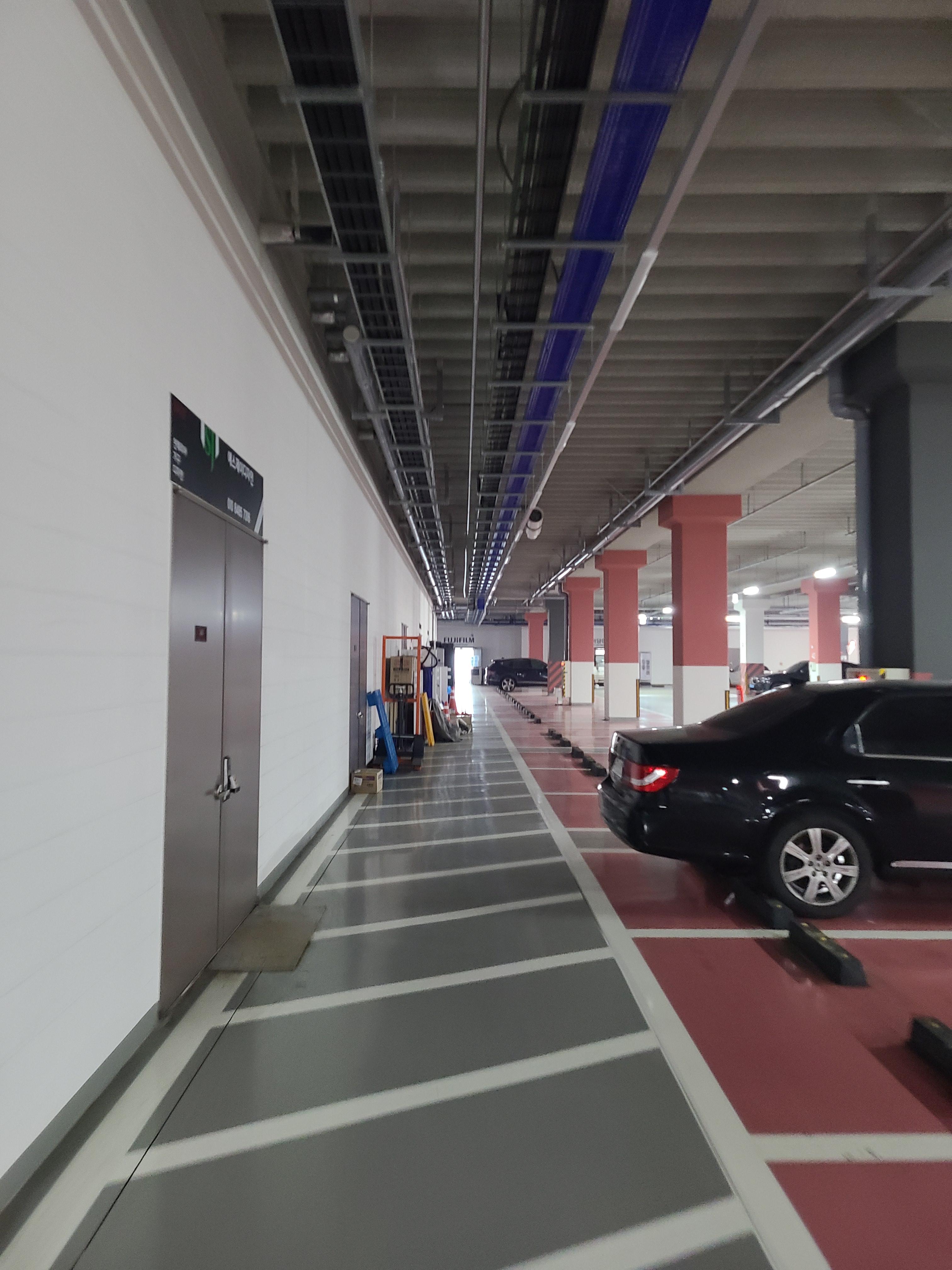 안양아이에스비즈타워 드라이브인11