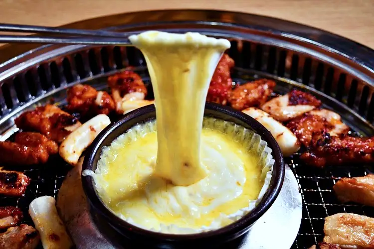 네모세모 닭갈비 맛집 47년 전통 치즈퐁듀 닭갈비, 숯불 구이 닭갈비 맛있는 곳