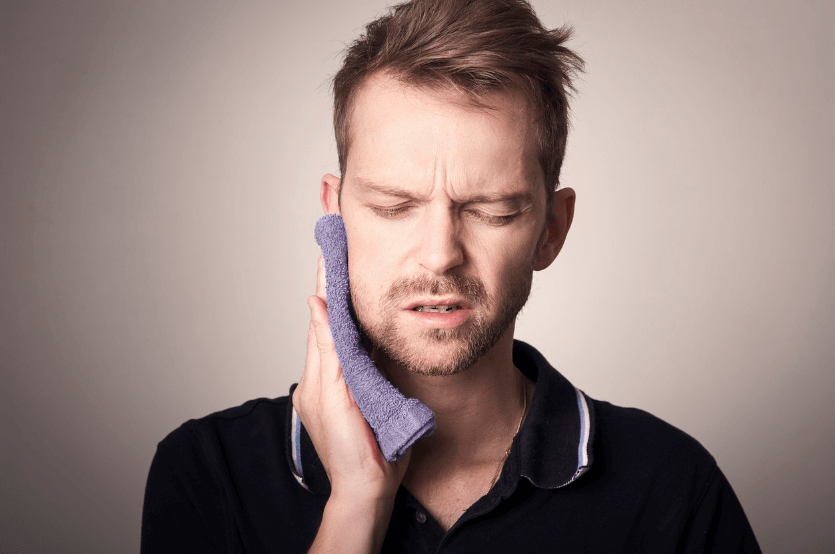 임플란트 부작용