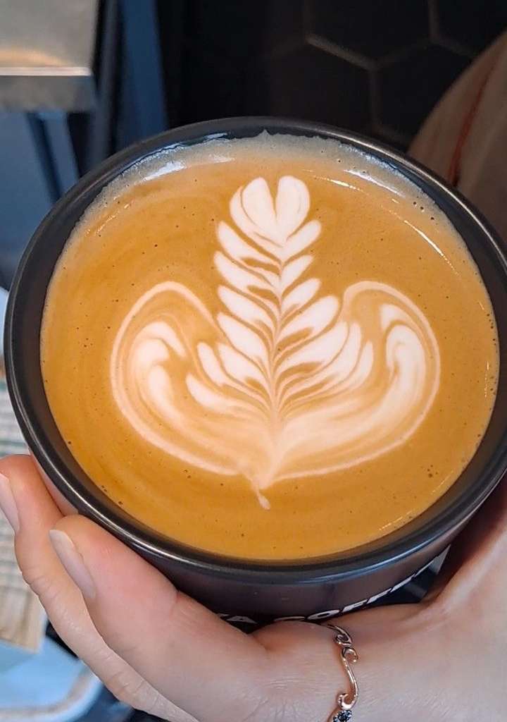 라떼아트 슬로우 로제타