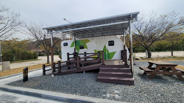 태안 학암포 오토캠핑장 체류형 카라반