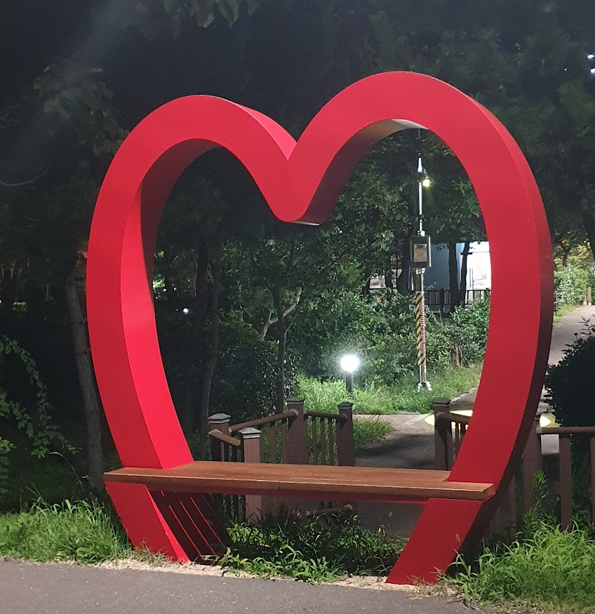 20~30대 커플이 좋아할 서울 맨발 데이트 장소 TOP 5