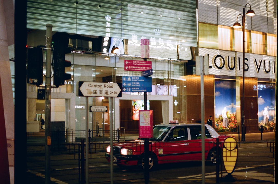 LTV (Loan-to-Value)