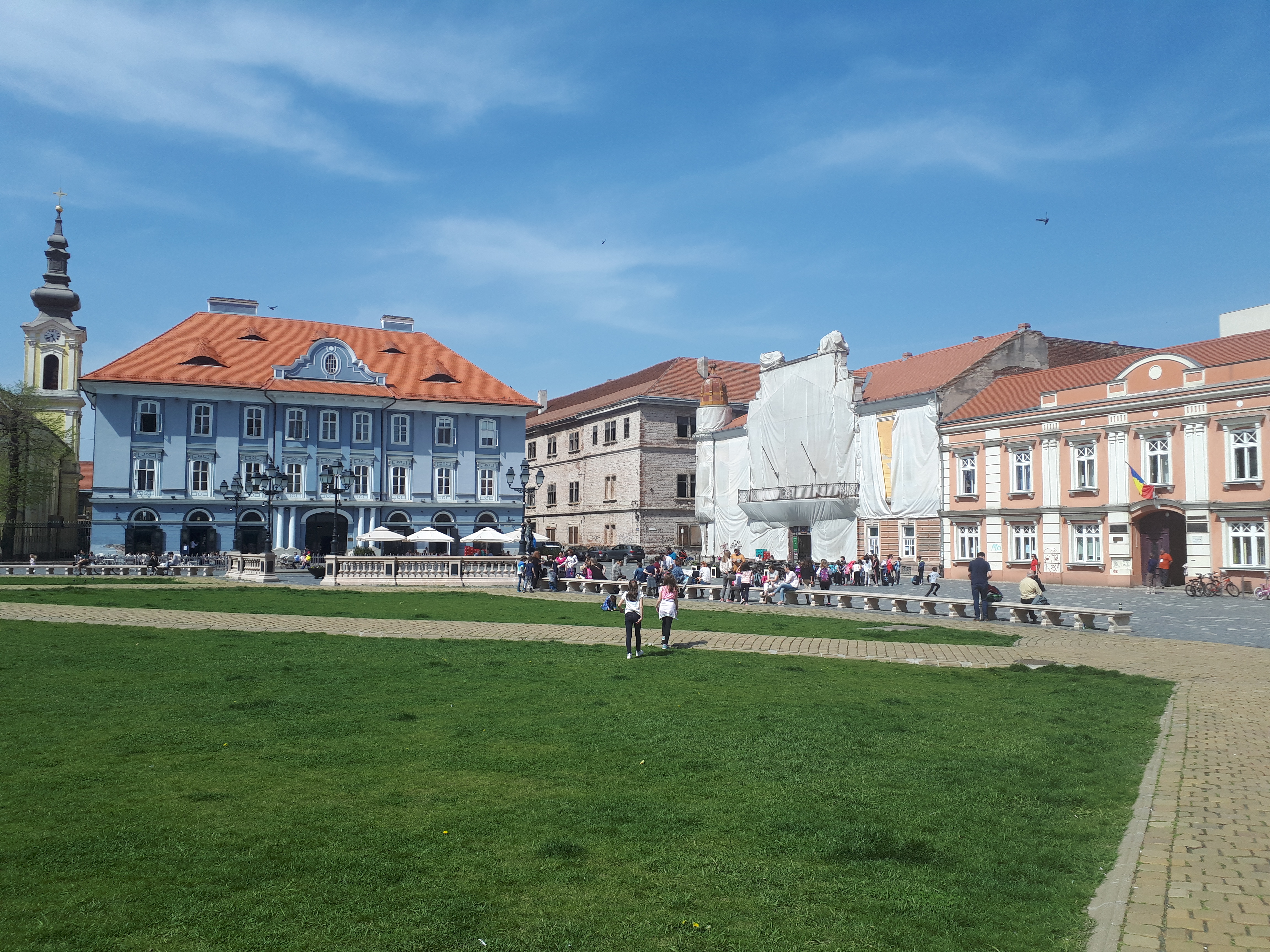 루마니아 티미쇼아라 유니온 광장과 건물