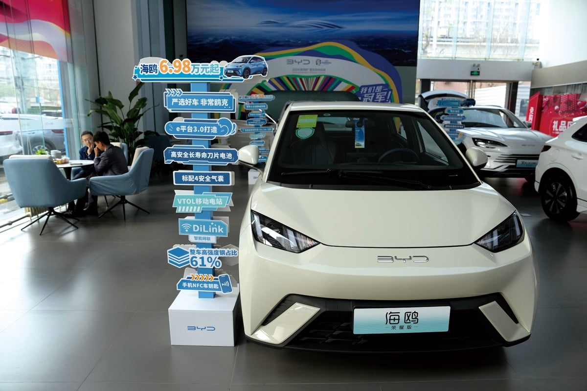 중국 비야디의 전기차. 저렴한 가격이 비야디의 최대 무기로 꼽힌다.