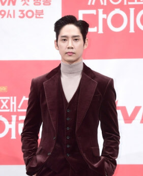 배우 박성훈 사진