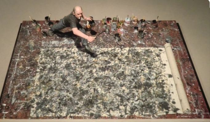 액션페인팅 하는 모습의 잭슨폴락