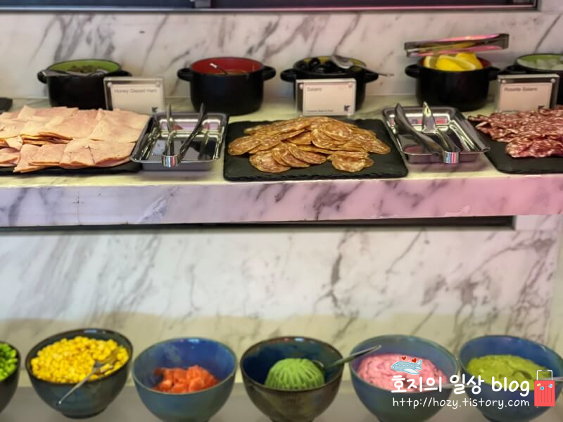 JW메리어트 싱가포르 이그제큐티브 라운지 이브닝칵테일 메뉴2