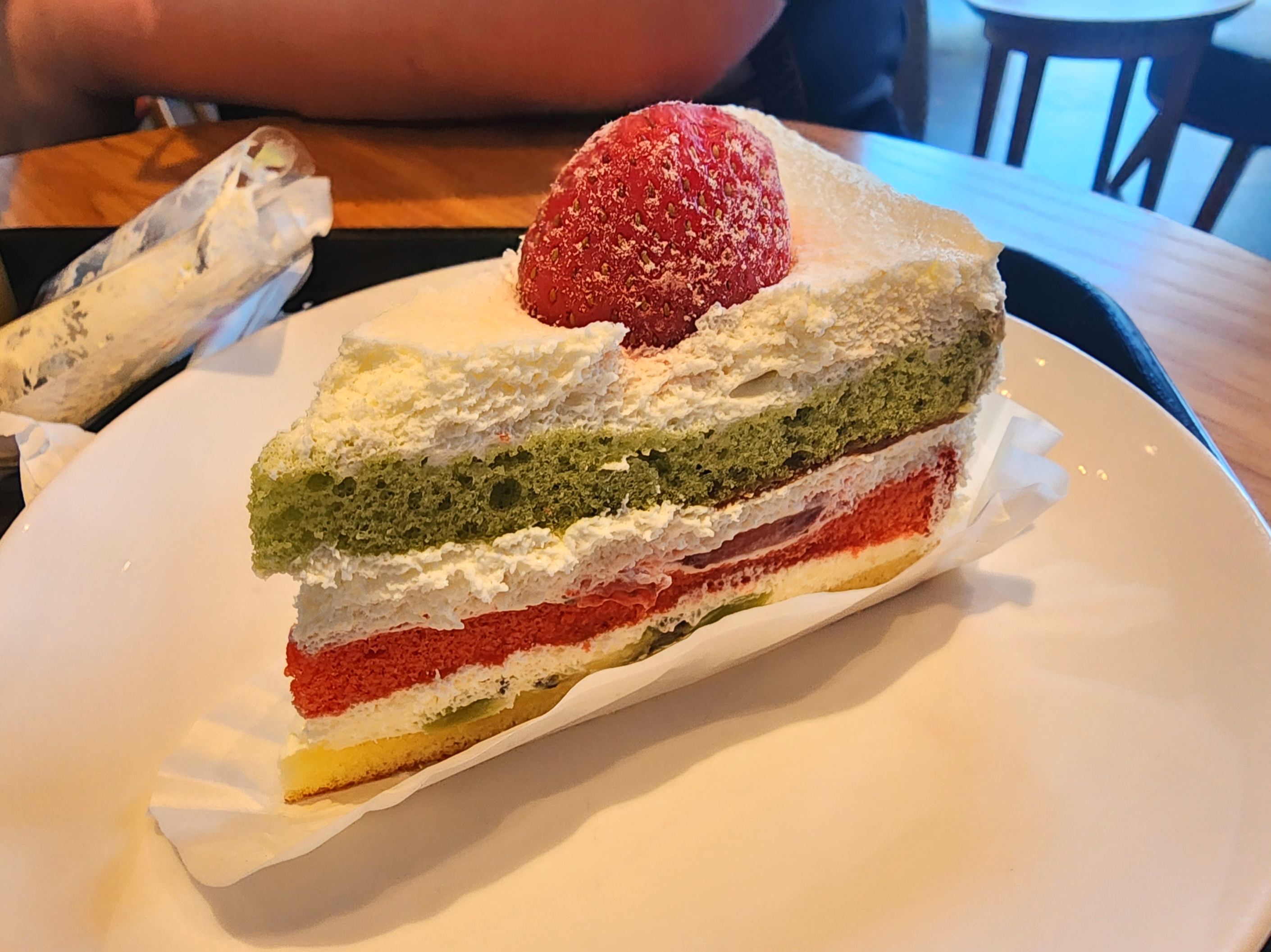 스타벅스과일생크림케이크