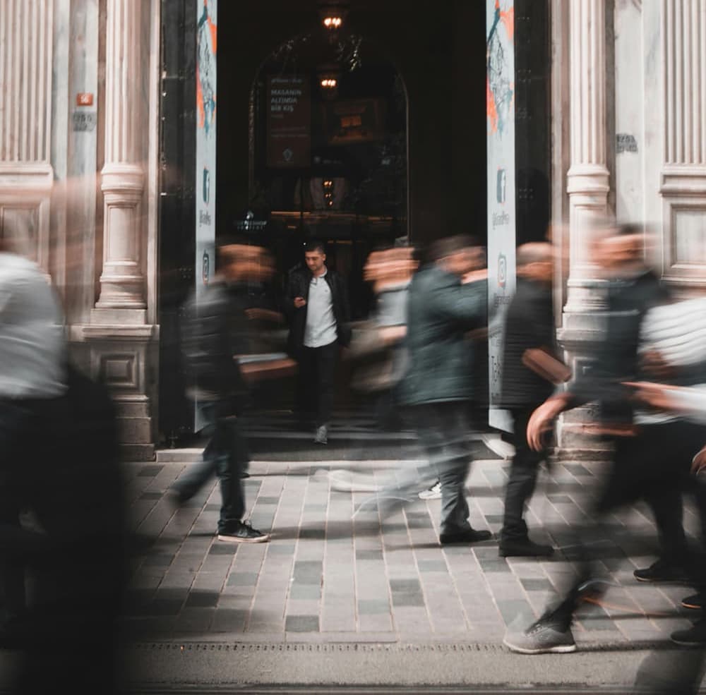 도시 스트레스와 아로마테라피, 바쁜 현대인을 위한 맞춤 솔루션