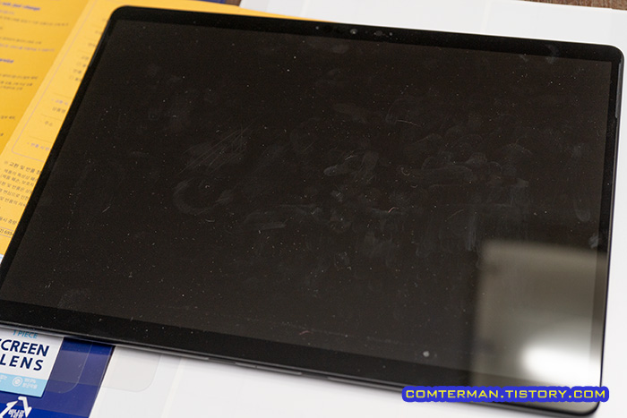 서피스북 프로9 액정 지문