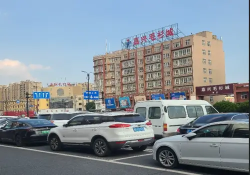 중국-저장성-자싱시-홍허현-난취-니트-도매-시장