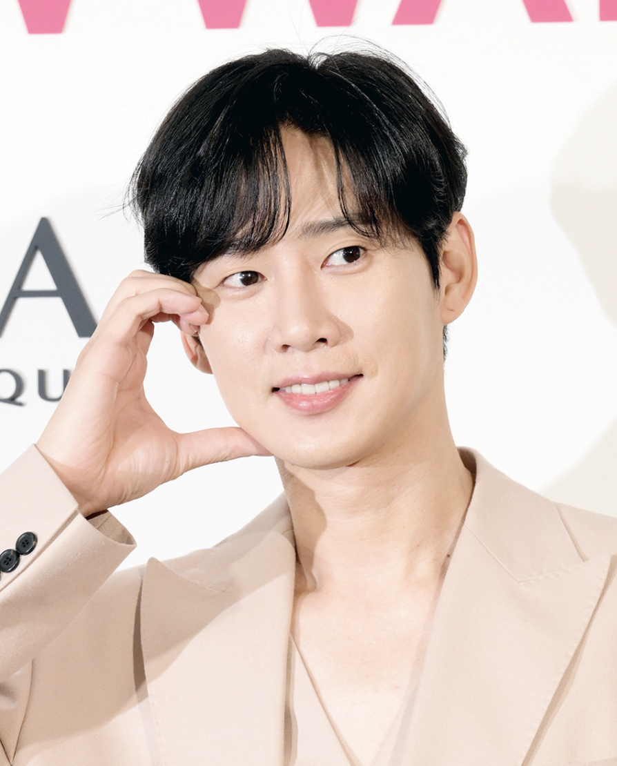 박성훈9