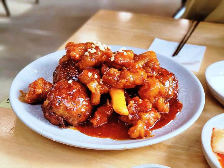 토요일은 밥이좋아 시흥 물왕저수지 만두전골 맛집 박명수 최애 만두피가 없는 굴림 만두 현지인 추천 토밥 좋아 방송정보