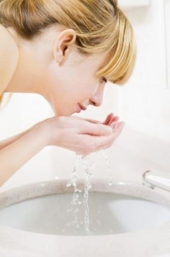 보습력 높이는 겨울 세안법