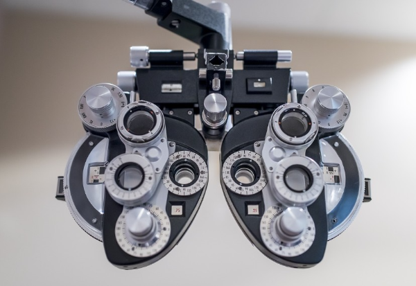 시각계 의학용어 중 수술용어 상세 설명