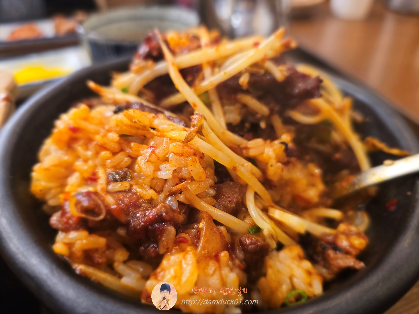 소고기 숙주 솥밥