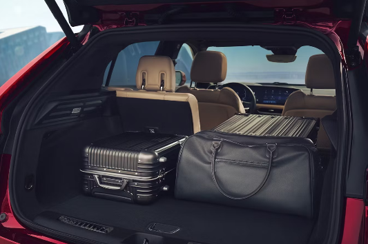 캐딜락 XT4 내부 디자인