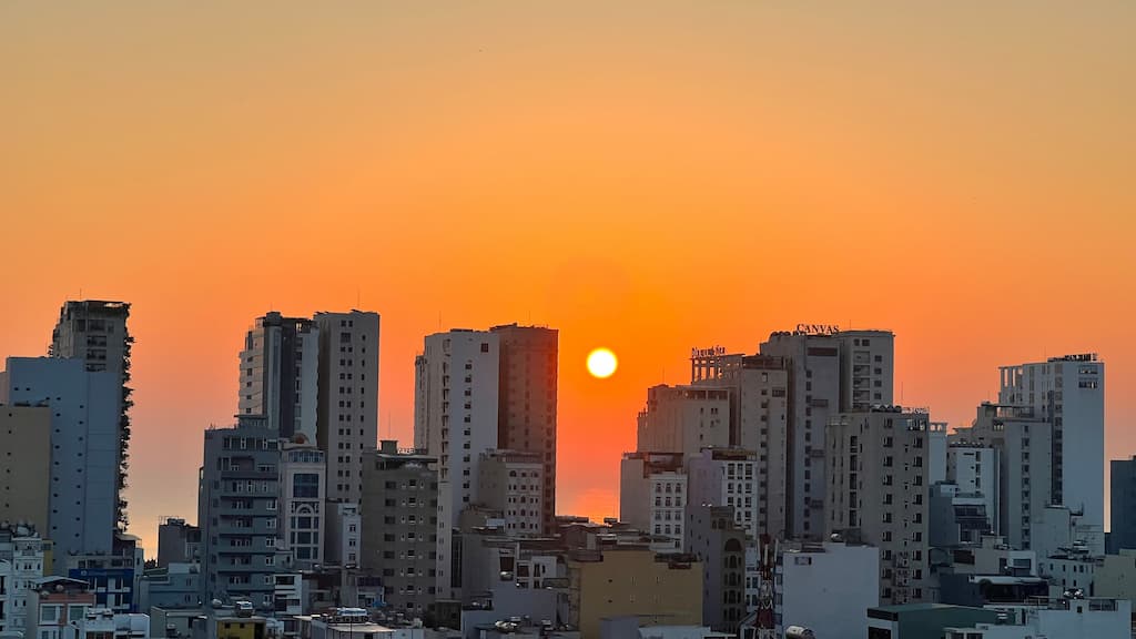 다낭-일출-선라이즈-미케비치-아침