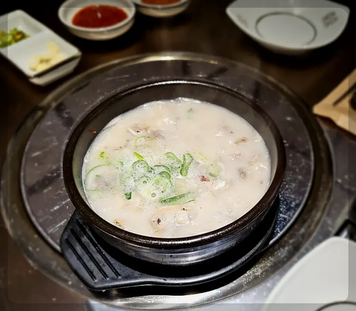 정담옥 순대국