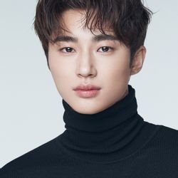 변우석