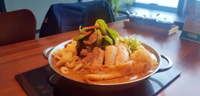 투데이 맛있는 메뉴 맛대맛 속풀이 최강자 뼈해장국, 대창 뼈해장국, 대창 감자탕, 메운 뼈찜, 대창 해장국 맛집 추천 부산 광안리 남천동 광안대교 오션뷰 맛집