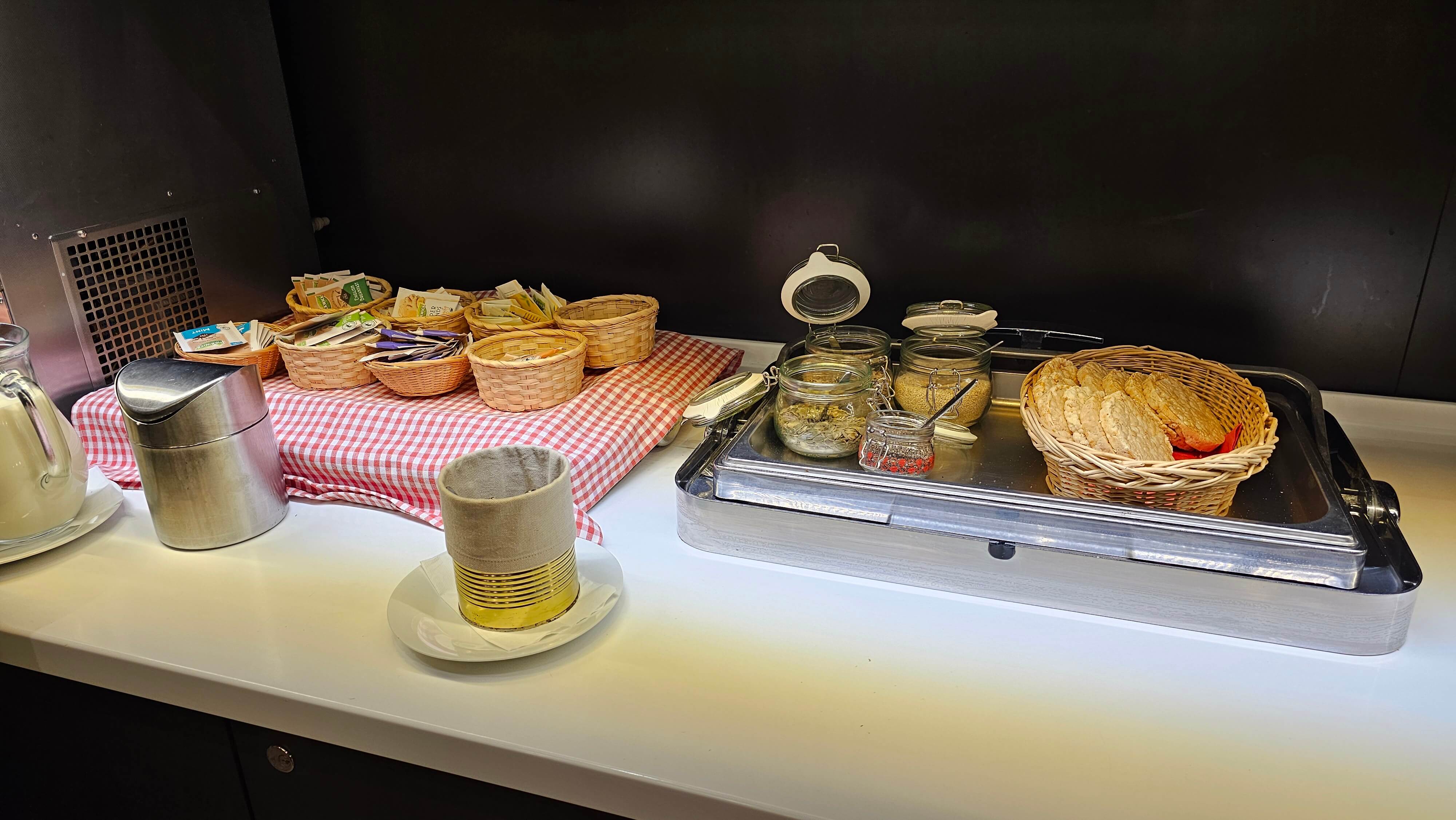 체코 프라하 여행 숙소 이비스 말라스트라