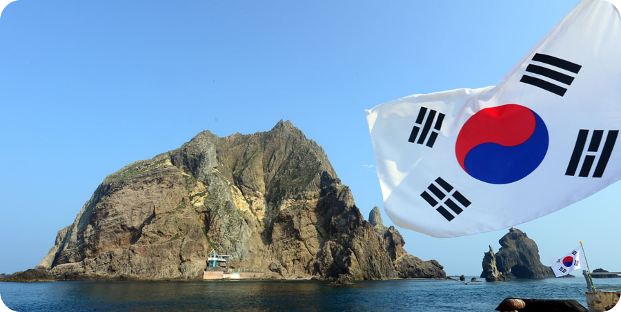 독도-태극기-후손들에게-부끄럽지-않도록-우리도-잘-이어나갑시다.