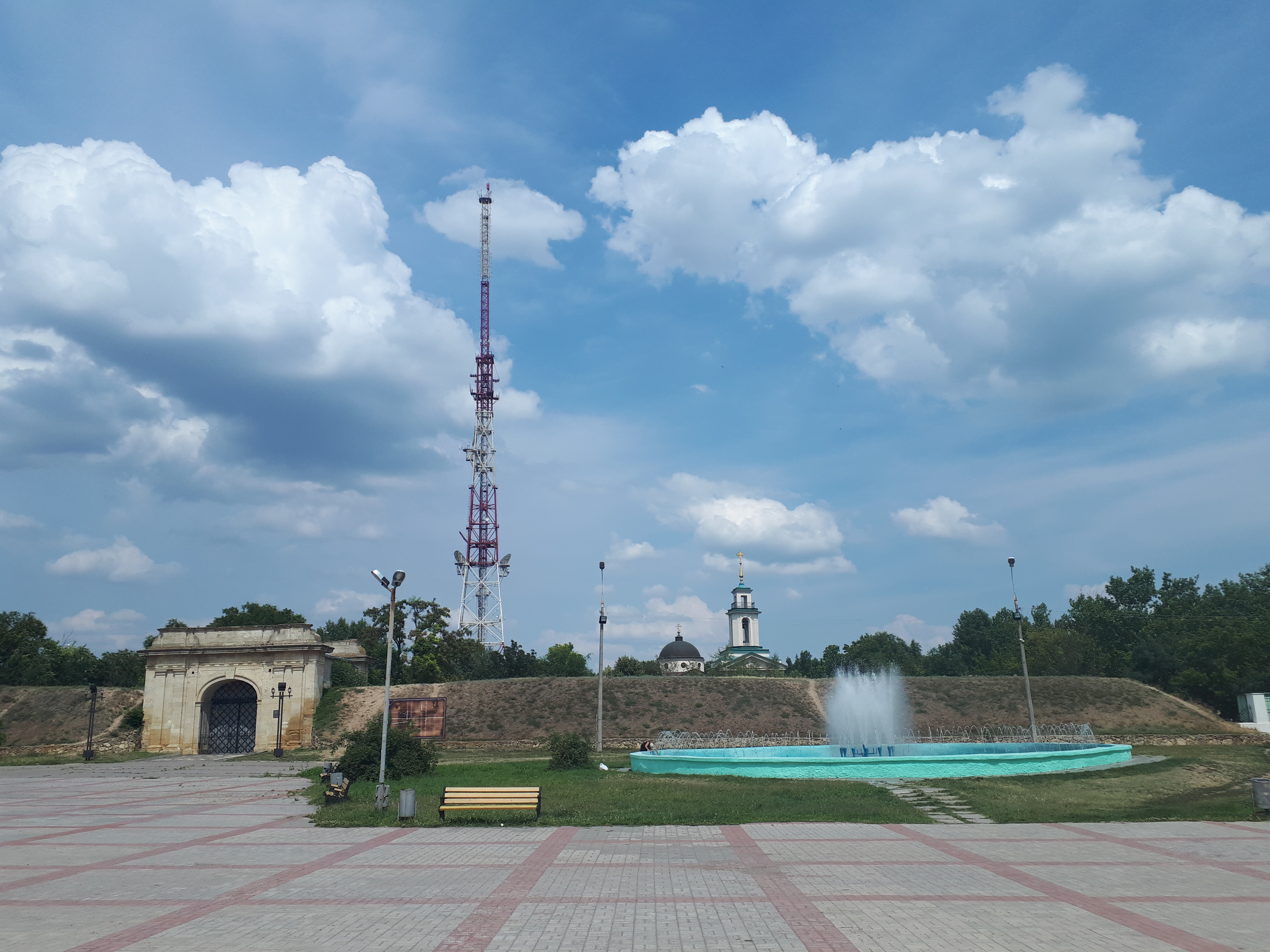 우크라이나 헤르손 요새 입구