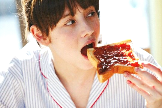 렙틴 저항성과 만성 식욕 증가: 배가 부른데도 멈출 수 없는 이유