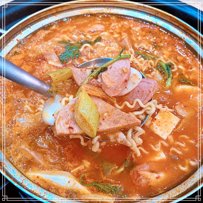 이만기 동네한바퀴 용산&#44; 이촌&#44; 서빙고 2대째 이어오는 모둠 스테이크&#44; 부대찌개 맛집