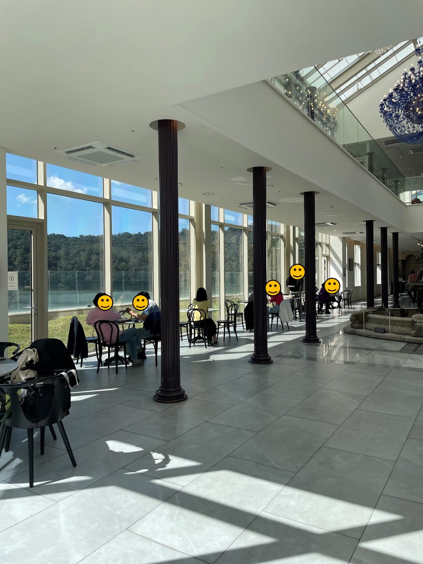 파주 공릉저수지 대형카페 모쿠슈라 프렌치카페