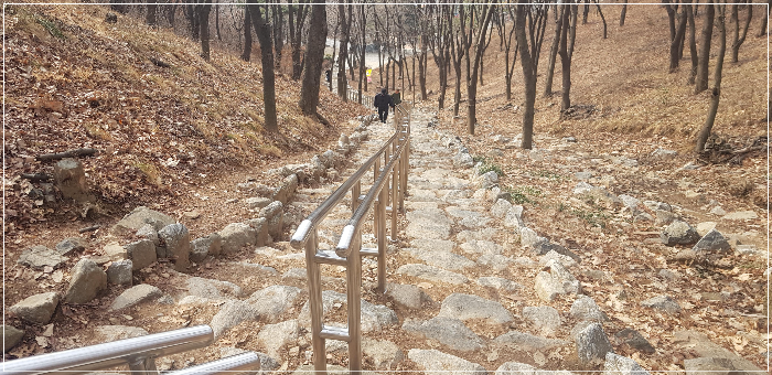 마지막 하산 계단