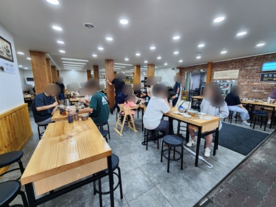 베테랑칼국수매장