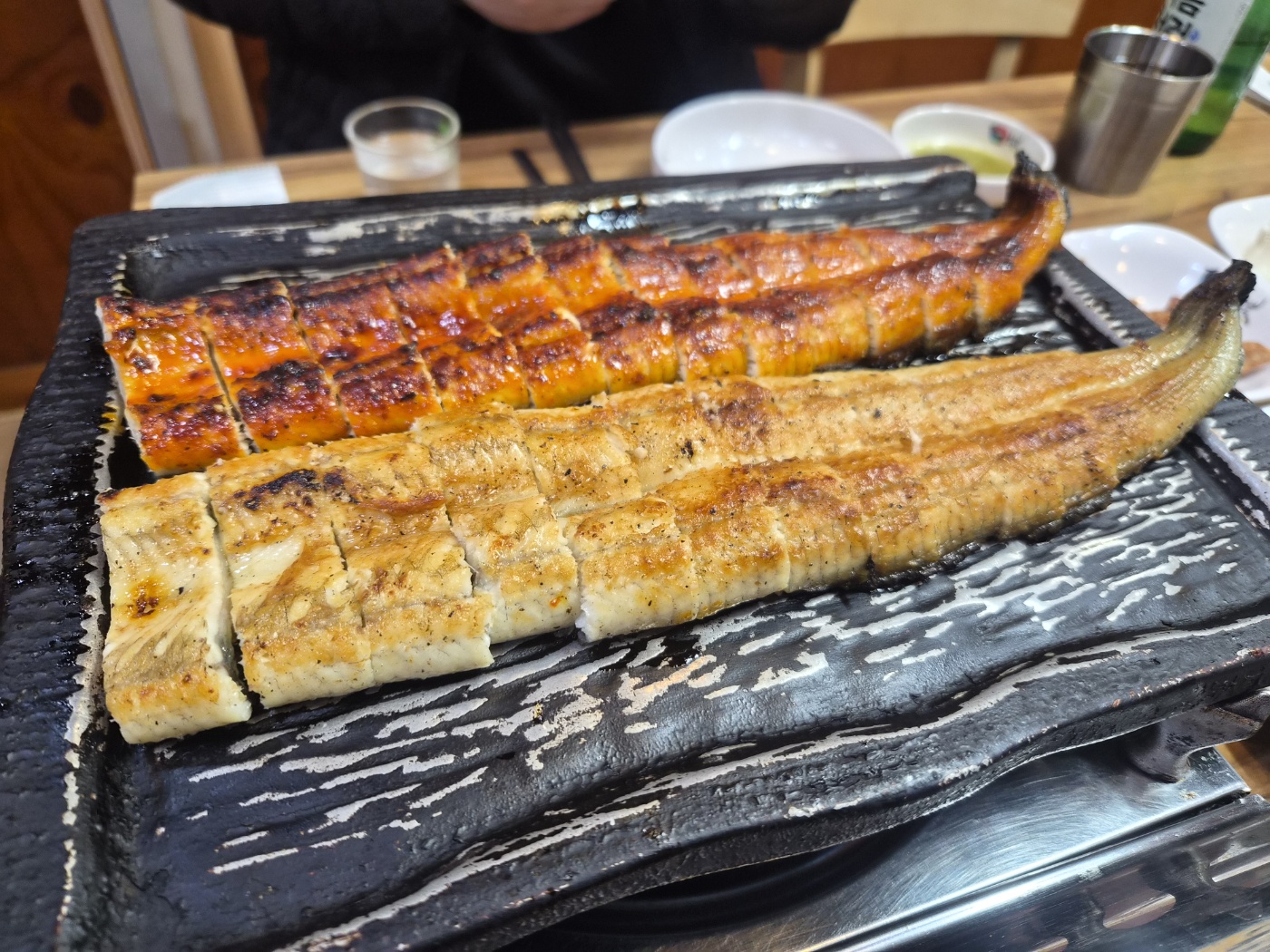 부평구청역 장어 맛집 소금빛풍천장어에서 소금구이와 양념구이 먹고 온 솔직 후기