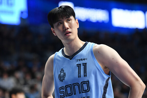 프로농구 소노 소속 김민욱 선수