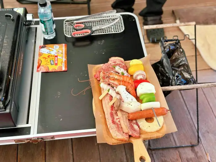 생생정보 춘천 인디언 텐트 캠핑 바베큐 맛집