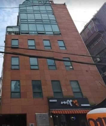 이선균 전혜진 건물 매각