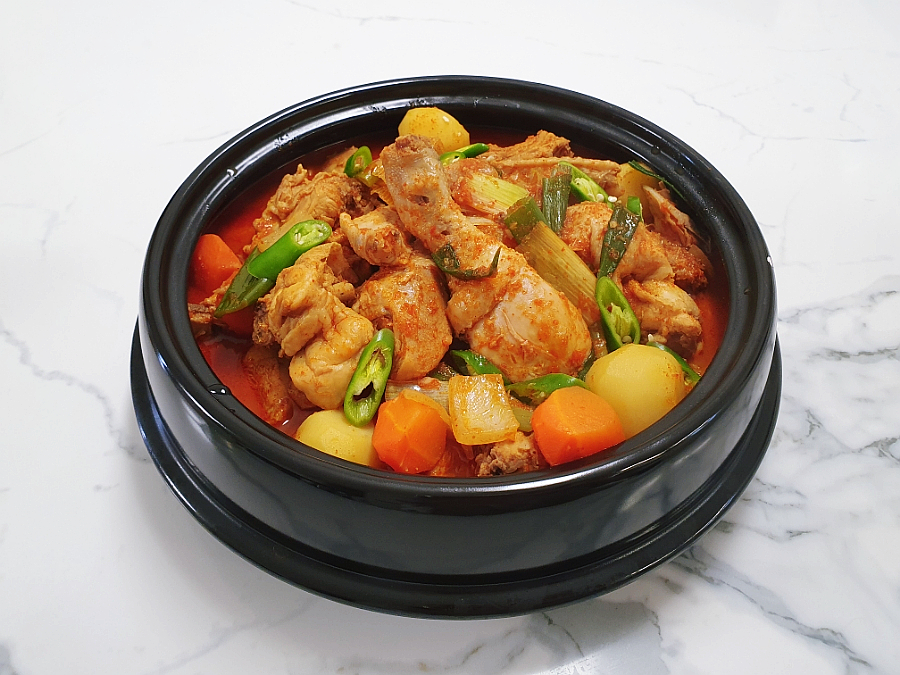 백종원 만능간장 닭볶음탕 황금레시피 뚝배기 완성이미지