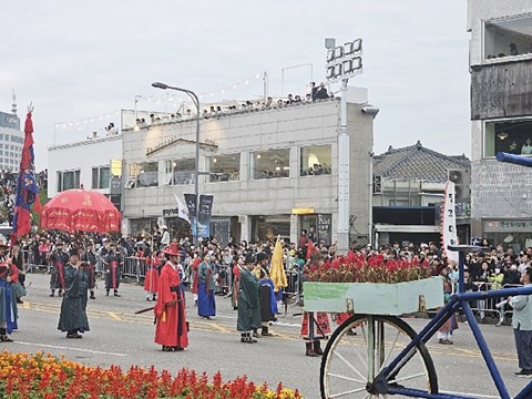 10월6일 정조대왕행차축제 모습