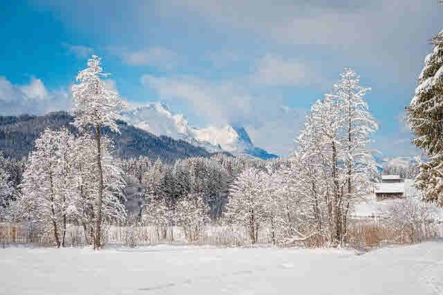여름에 피해야 할 해외 여행지와 여름철 추천하는 해외 여행지