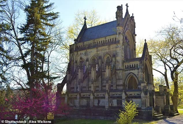 미국 도로여행의 최적화 알고리즘 Expert uses AI to develop 13,699-mile route that takes you through 50 landmarks in three months