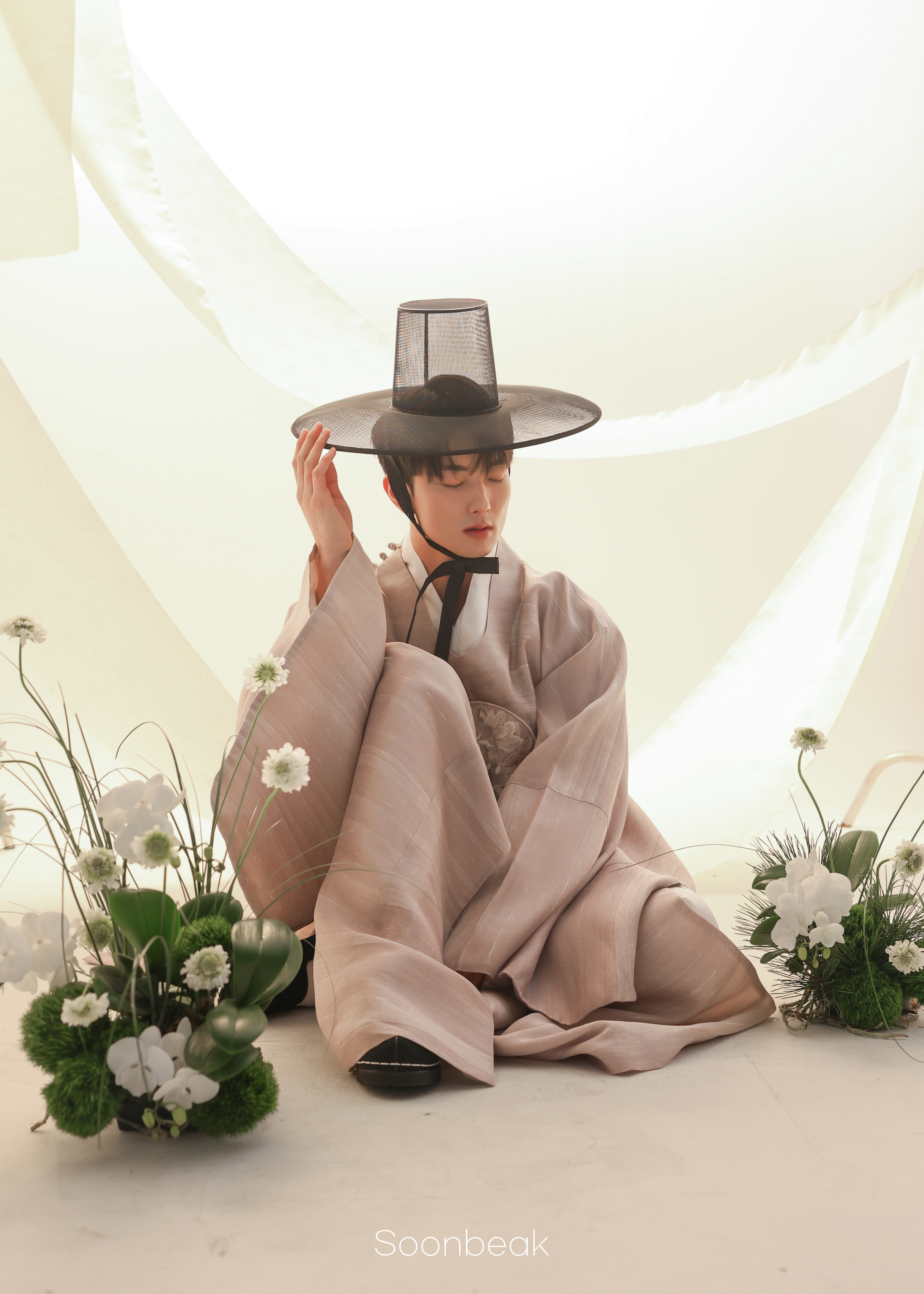 천안 프로필사진 순백스튜디오 — 남자 한복 프로필 사진 후기 8