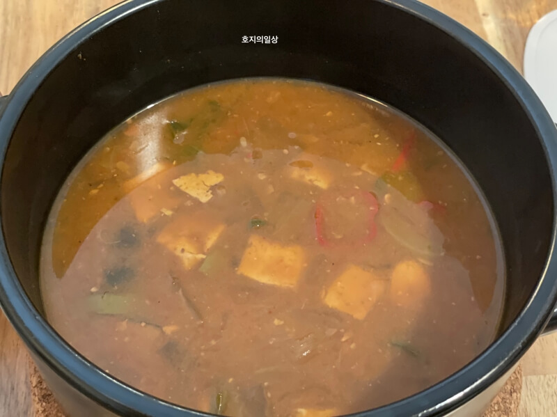 춘천 온유정 공지천 삼천동 한정식 맛집 - 된장찌개