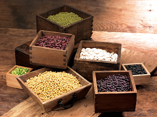 악귀를 쫓고 복을 기원하는 의례