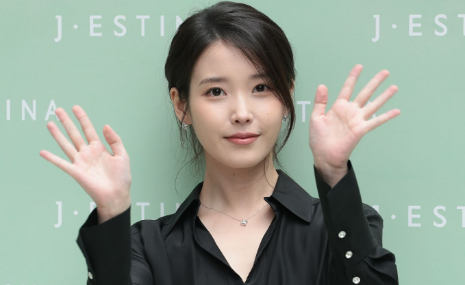 아이유 이관개방증 악화 콘서트 취소와 앨범 연기까지 이어진 이유