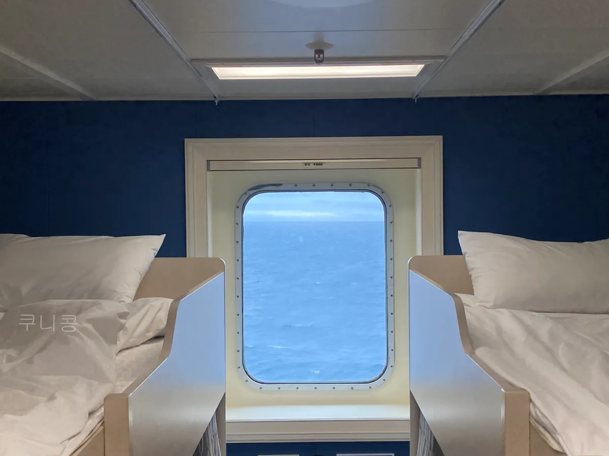 울릉-썬플라워크루즈-2등실창측-객실이용후기-좌석가격정보