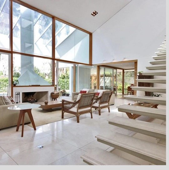 집안내부수성페인트사용하세요